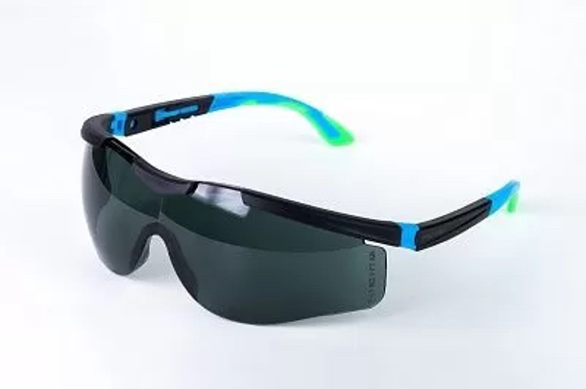 Очки защитные открытые О87 ARCTIС Strong Glass темно-серый (5-3,1 PC)